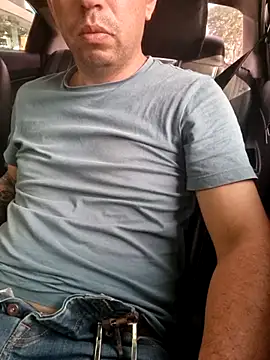 reyarturs13 online show from February 2025 09:06:02 PM