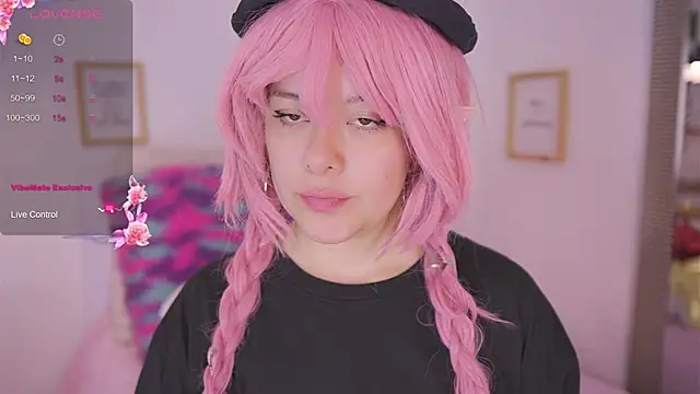 Neekito  online show from November 2025 12:20:01 AM