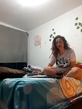 jeans and emma online show from November 2025 03:28:01 AM