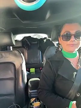 Loveblackzilla online show from November 2025 10:52:02 AM