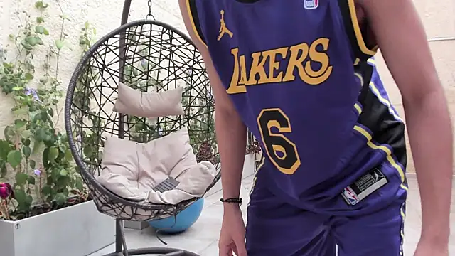 NovaaWheler online show from March 2025 12:42:02 PM