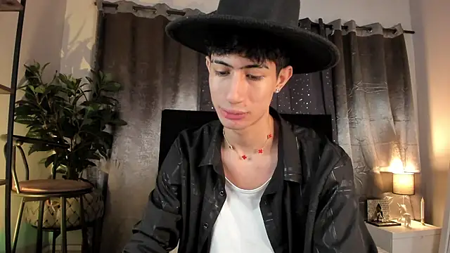 NovaaWheler online show from March 2026 12:30:02 PM