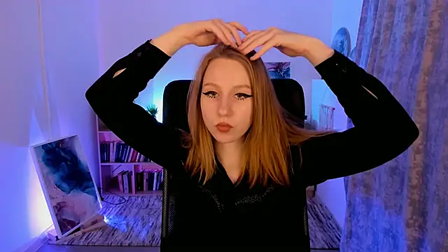 Snapshot of DariaTate chatting on March 2025 05:15:01 PM DariaTate online show from March 2025 05:15:01 PM