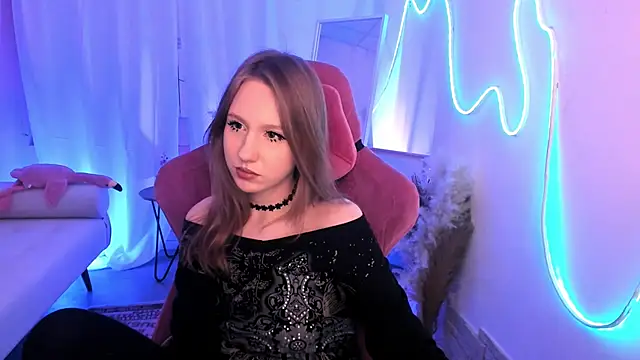 Snapshot of DariaTate chatting on February 2026 12:19:01 PM DariaTate online show from February 2026 12:19:01 PM