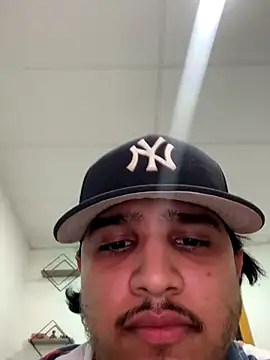 Snapshot of daniel6916 chatting on September 2025 08:36:02 PM daniel6916 online show from September 2025 08:36:02 PM