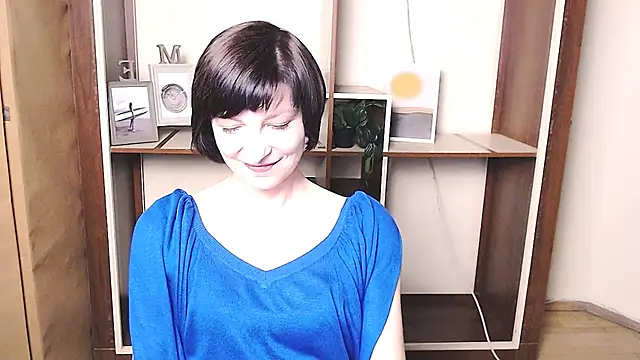  AngeliaFlow  online show from April 2026 12:08:02 PM