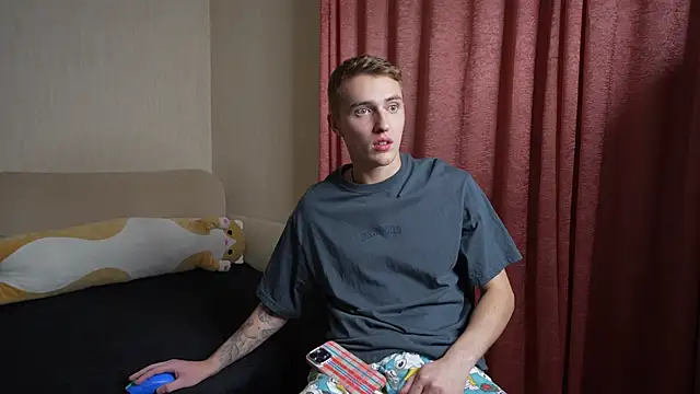 crazybottom99 online show from October 2025 05:34:01 PM