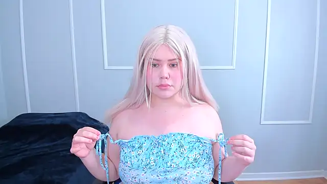 Snapshot of _leana_ chatting on November 2025 04:29:01 PM leana online show from November 2025 04:29:01 PM