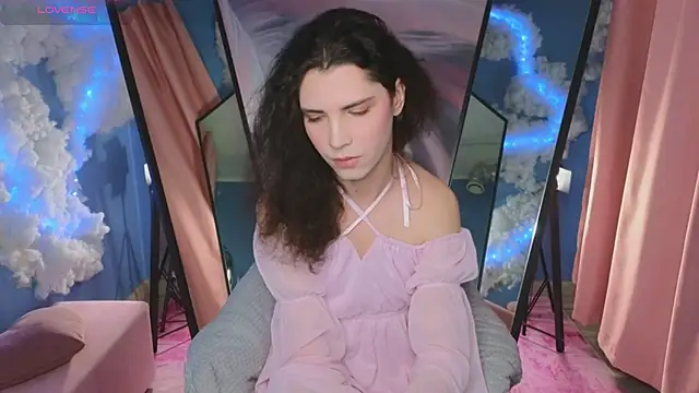 DamienLake online show from April 2026 09:56:02 PM