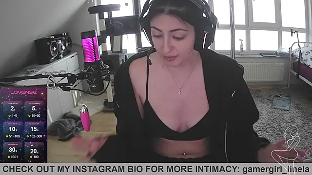 Snapshot of Gamergirl-Linela chatting on October 2025 03:07:02 PM Gamergirl-Linela online show from October 2025 03:07:02 PM