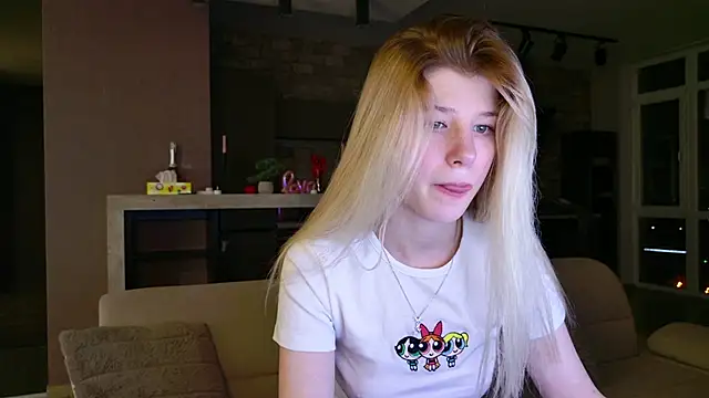 Bella amory online show from March 2025 08:22:01 PM