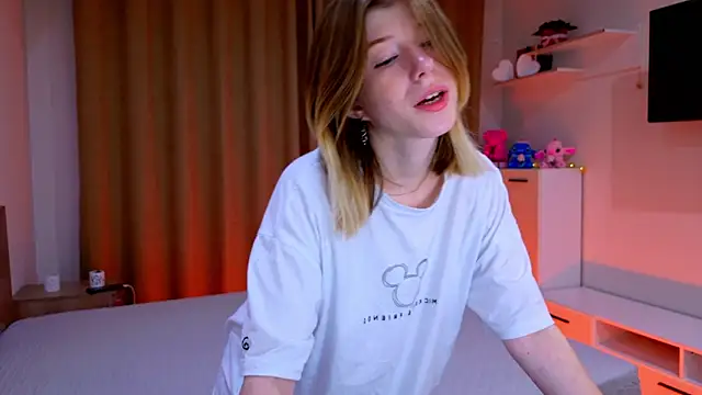 Bella amory online show from November 2025 02:54:01 PM