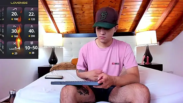 Sebastian Berne online show from October 2025 01:52:02 PM