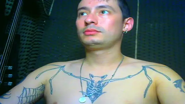 vampireathome online show from March 2025 05:00:02 AM