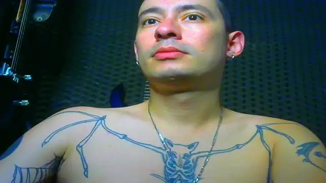 vampireathome online show from March 2025 08:10:02 PM