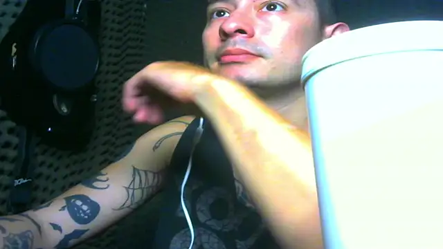 vampireathome online show from March 2025 01:35:02 AM