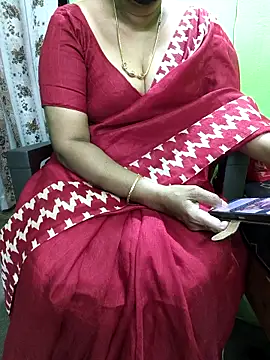 Snapshot of niiveditha chatting on September 2025 07:32:02 AM niiveditha online show from September 2025 07:32:02 AM