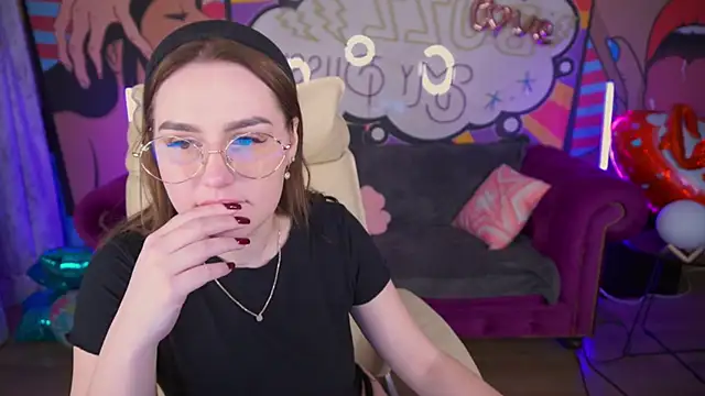 DivineJass online show from February 2025 05:56:02 AM