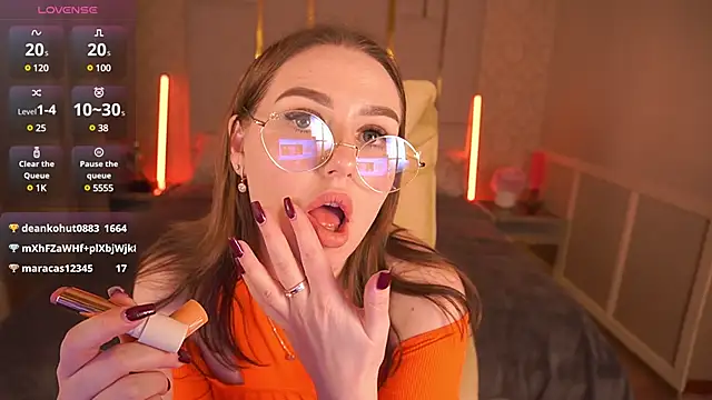 DivineJass online show from March 2025 04:32:01 AM