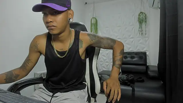 blackdirty420 online show from February 2026 01:37:02 PM