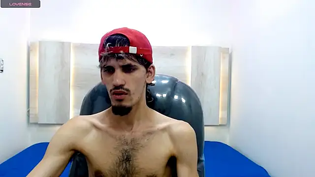 Dirty Kingg online show from February 2025 08:58:02 PM