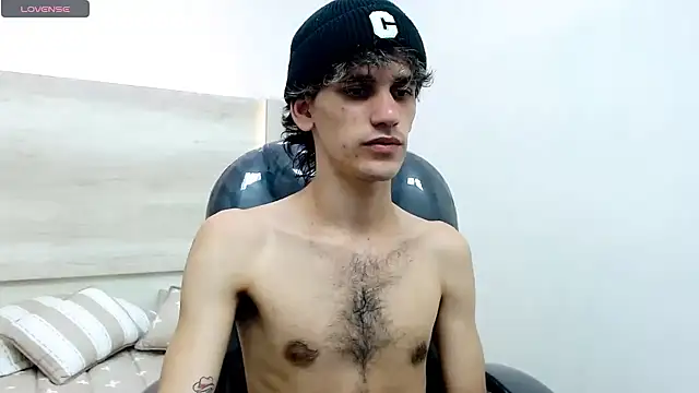 Dirty Kingg online show from March 2025 09:25:02 PM