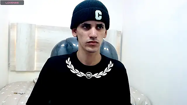 Dirty Kingg online show from March 2025 06:10:02 AM