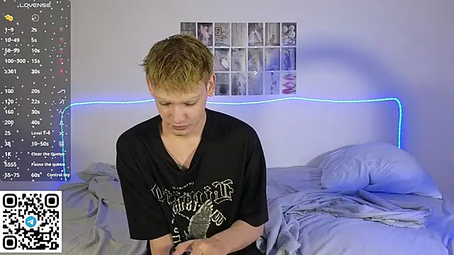 Julian wins online show from February 2026 12:33:02 AM