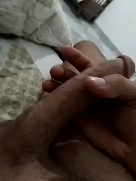 aymenso online show from September 2025 07:04:01 PM