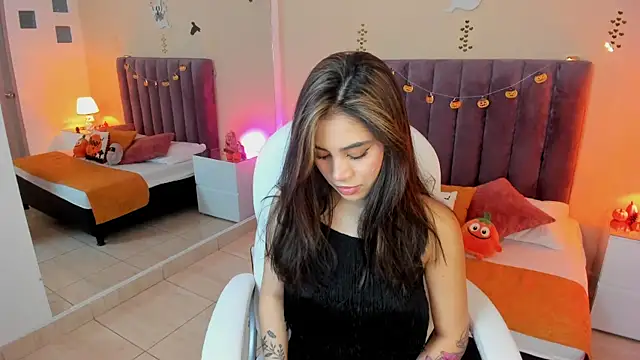 Samyy Johnson online show from October 2025 02:04:01 PM