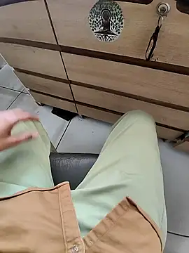 Snapshot of johnwick_7a chatting on March 2025 07:10:01 AM johnwick 7a online show from March 2025 07:10:01 AM