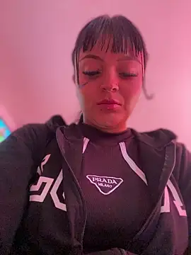 Dulce  Boyd online show from November 2025 01:04:01 PM