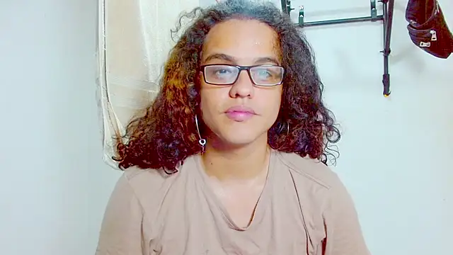 Diane blossom online show from February 2025 06:23:02 PM