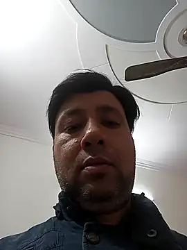 Snapshot of innocentboy1987 chatting on February 2025 04:05:01 PM innocentboy1987 online show from February 2025 04:05:01 PM