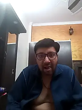 Snapshot of innocentboy1987 chatting on February 2025 06:36:02 AM innocentboy1987 online show from February 2025 06:36:02 AM