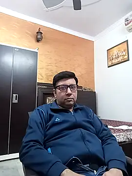 Snapshot of innocentboy1987 chatting on March 2025 06:19:02 AM innocentboy1987 online show from March 2025 06:19:02 AM