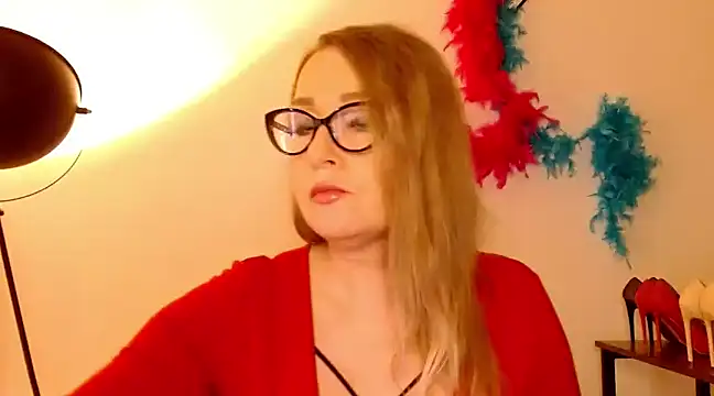 Snapshot of leaxSTAR chatting on February 2025 11:11:02 AM leaxSTAR online show from February 2025 11:11:02 AM