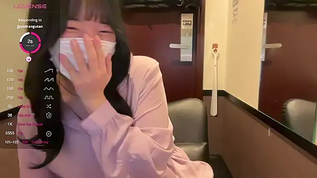 Riri  o0 online show from March 2025 09:15:02 AM