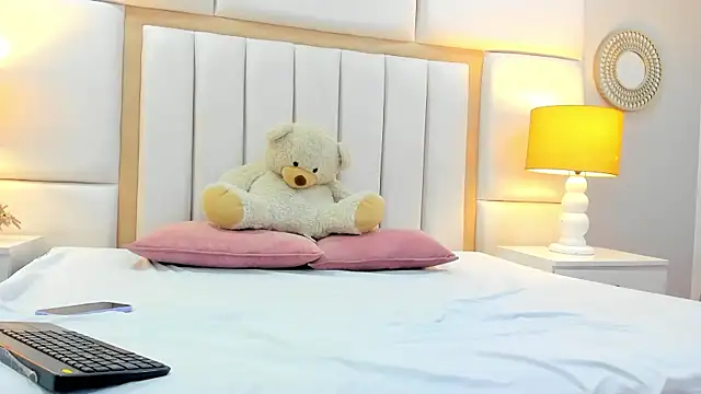 ArianaFranco online show from March 2025 12:37:01 PM