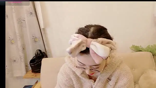 sakura-ch online show from March 2025 03:29:02 PM