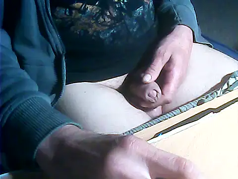 igracek30 online show from May 2026 01:02:04 AM