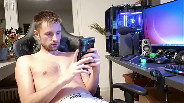 ademandjulia online show from January 2026 08:56:01 PM