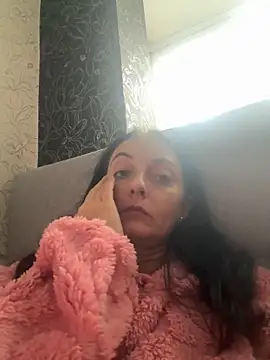 Miroslava1247 online show from October 2025 08:00:02 AM