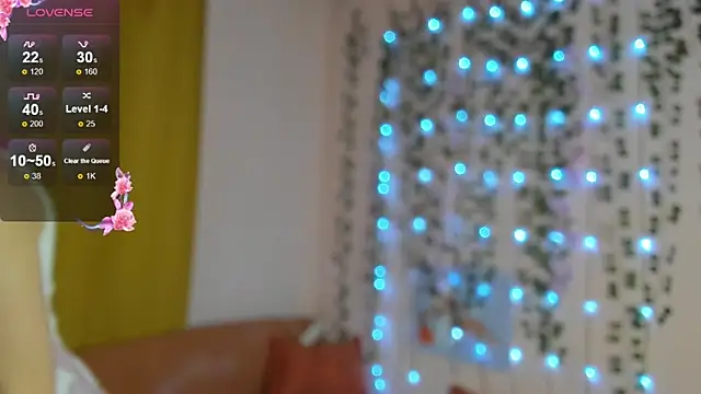 EvelinaLuu online show from November 2025 02:24:01 AM