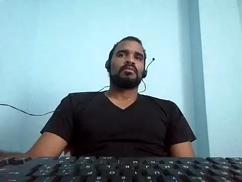 YOX22 online show from March 2025 08:43:02 PM