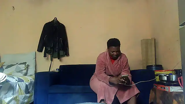 01applebottom online show from September 2025 09:14:01 AM