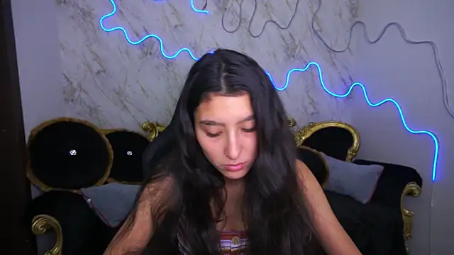 CharmMocco online show from February 2025 01:44:01 PM