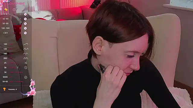 Snapshot of JoYung chatting on October 2025 04:43:01 AM JoYung online show from October 2025 04:43:01 AM