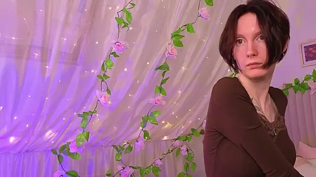 JoYung online show from December 2025 04:18:02 AM