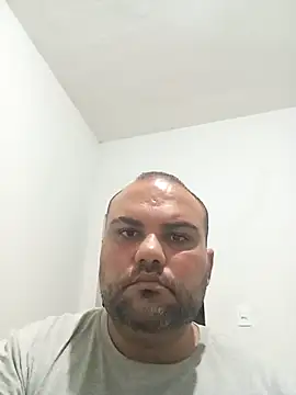 Snapshot of Felipe_OwnZ chatting on October 2025 01:17:01 AM Felipe OwnZ online show from October 2025 01:17:01 AM